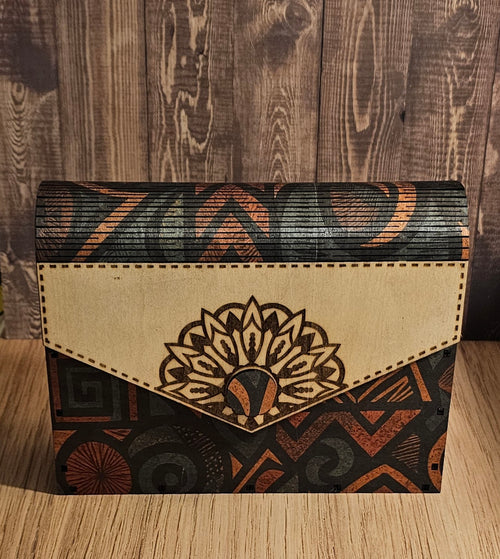 AMARA - Wooden Purse