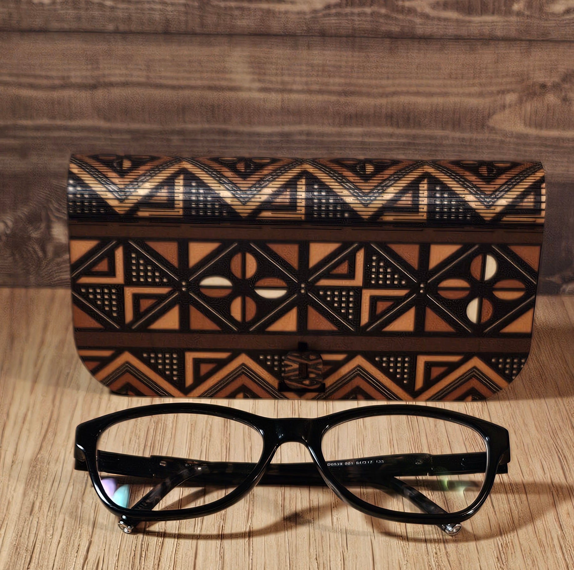ZURI - Wooden Eyeglass Case